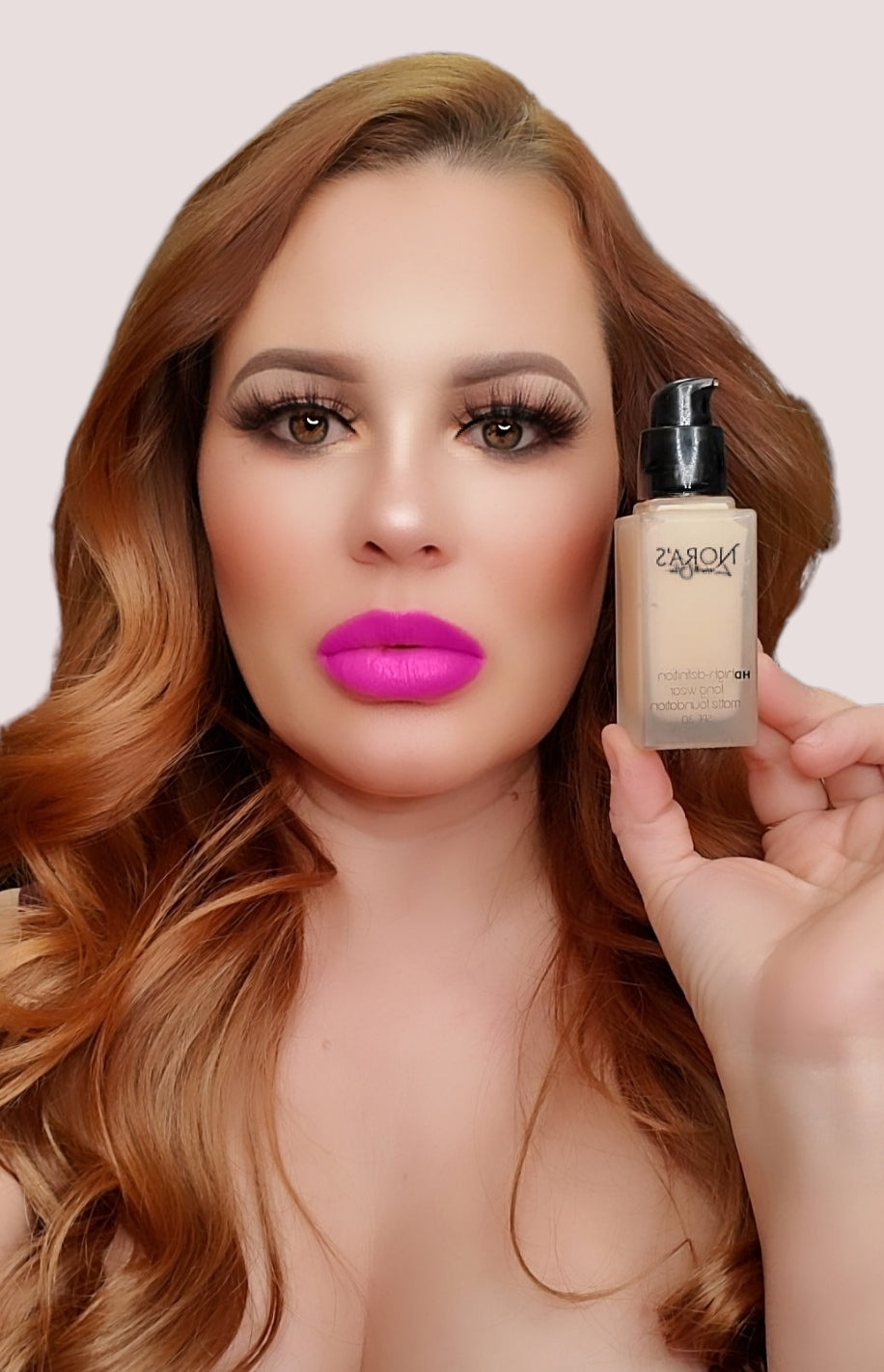 LIQUID FOUNDATION UP TO 24 HOURS OF COVERAGE